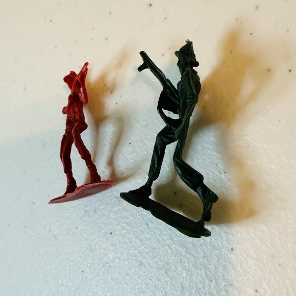 300-Piece Toy Plastic Soldiers Toy Army Soldiers Set In Portable Zip Bag - Picture 4 of 7